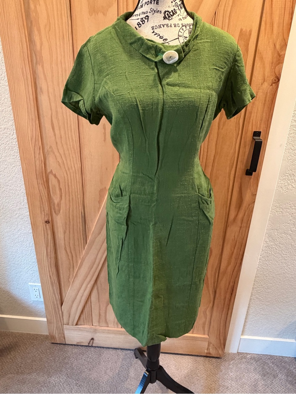 1950’s vintage secretary dress